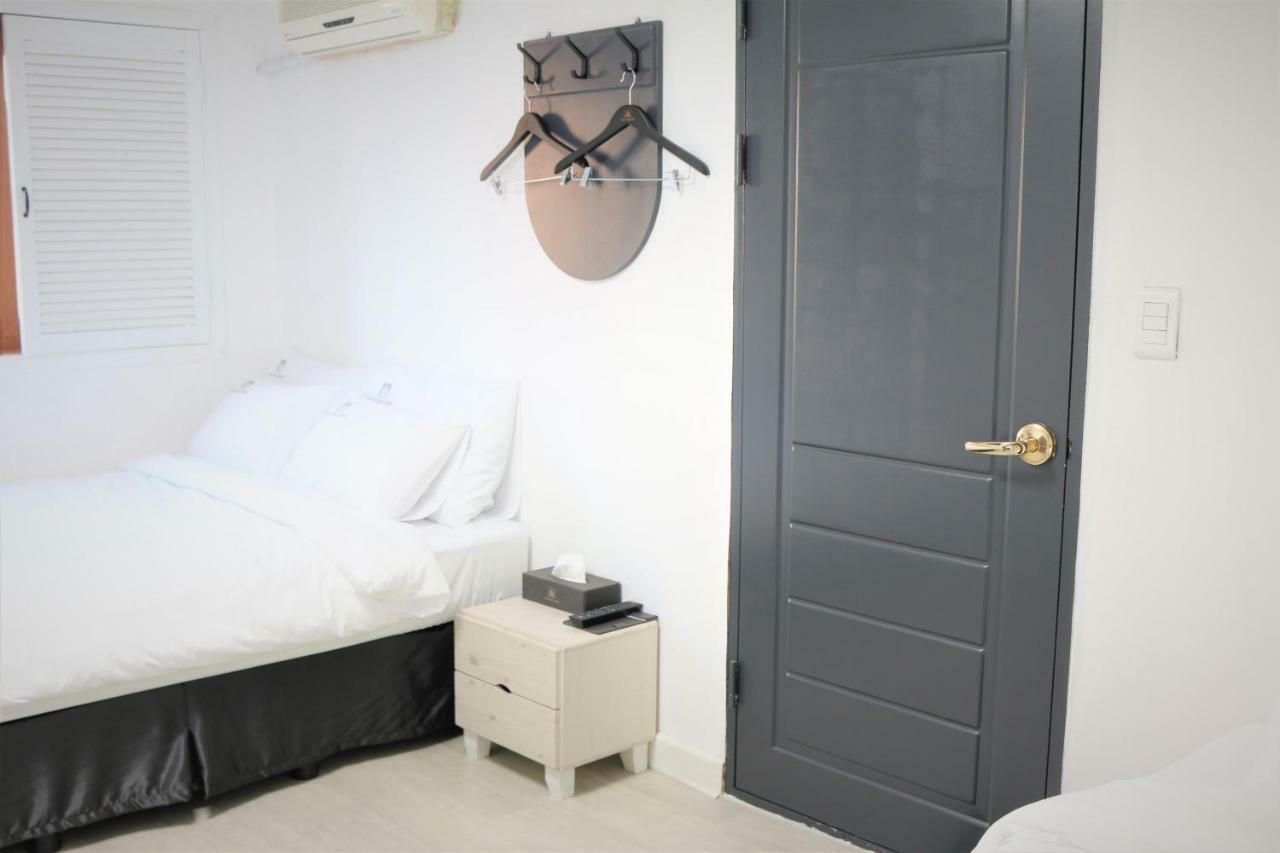 มัสต์ สเตย์ โฮเต็ล  Hotel โซล ภายนอก รูปภาพ